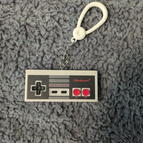 Nintendo Keychains - Picture 3 of 6